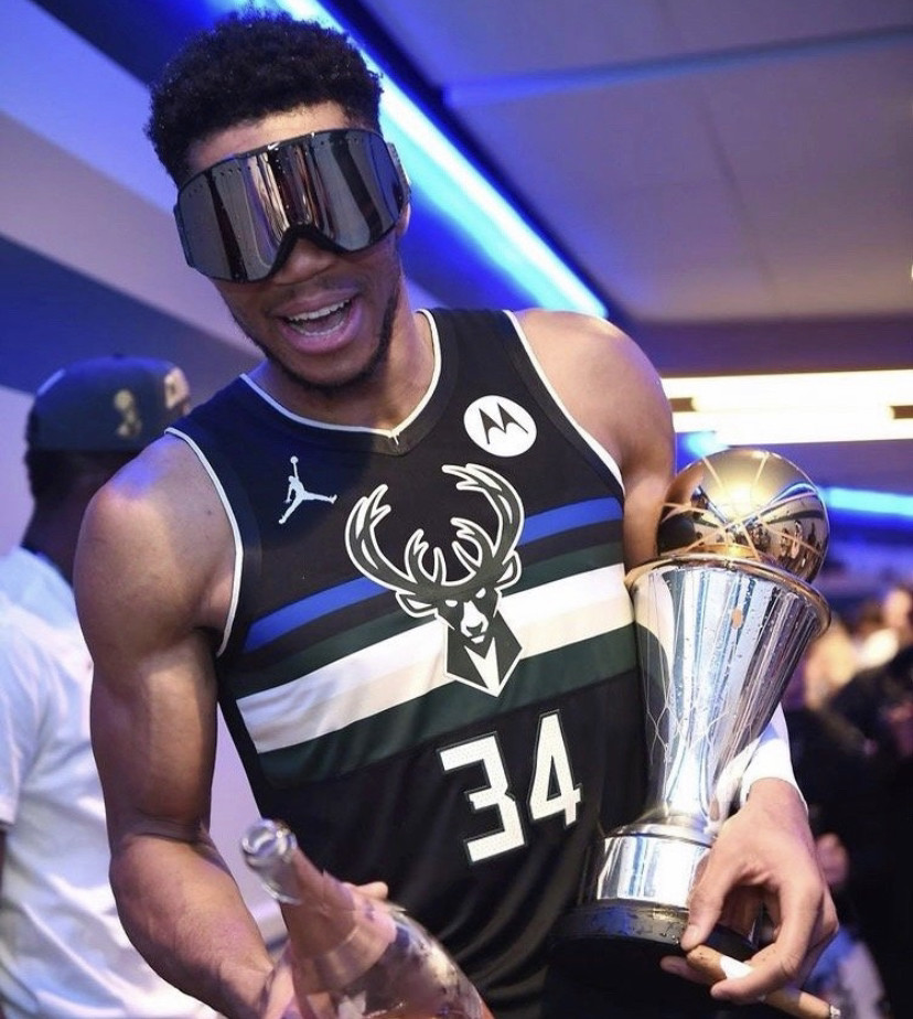 手递手配合 手递手配合