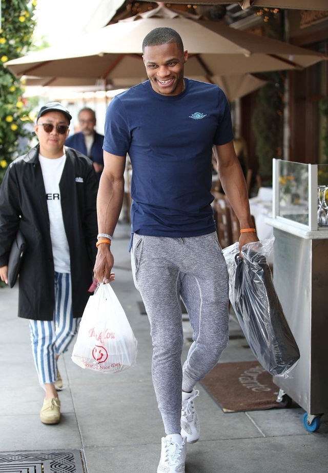 通过置顶评 通过置顶评